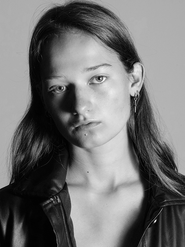 Milou - VISAGE International Model Agency Zurich