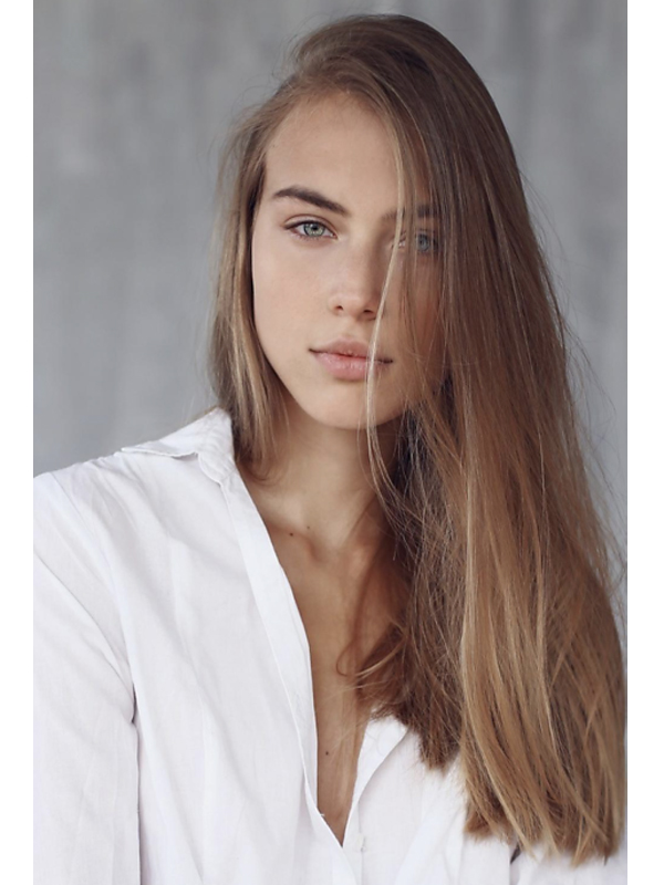 Zusanna S. - VISAGE International Model Agency Zurich